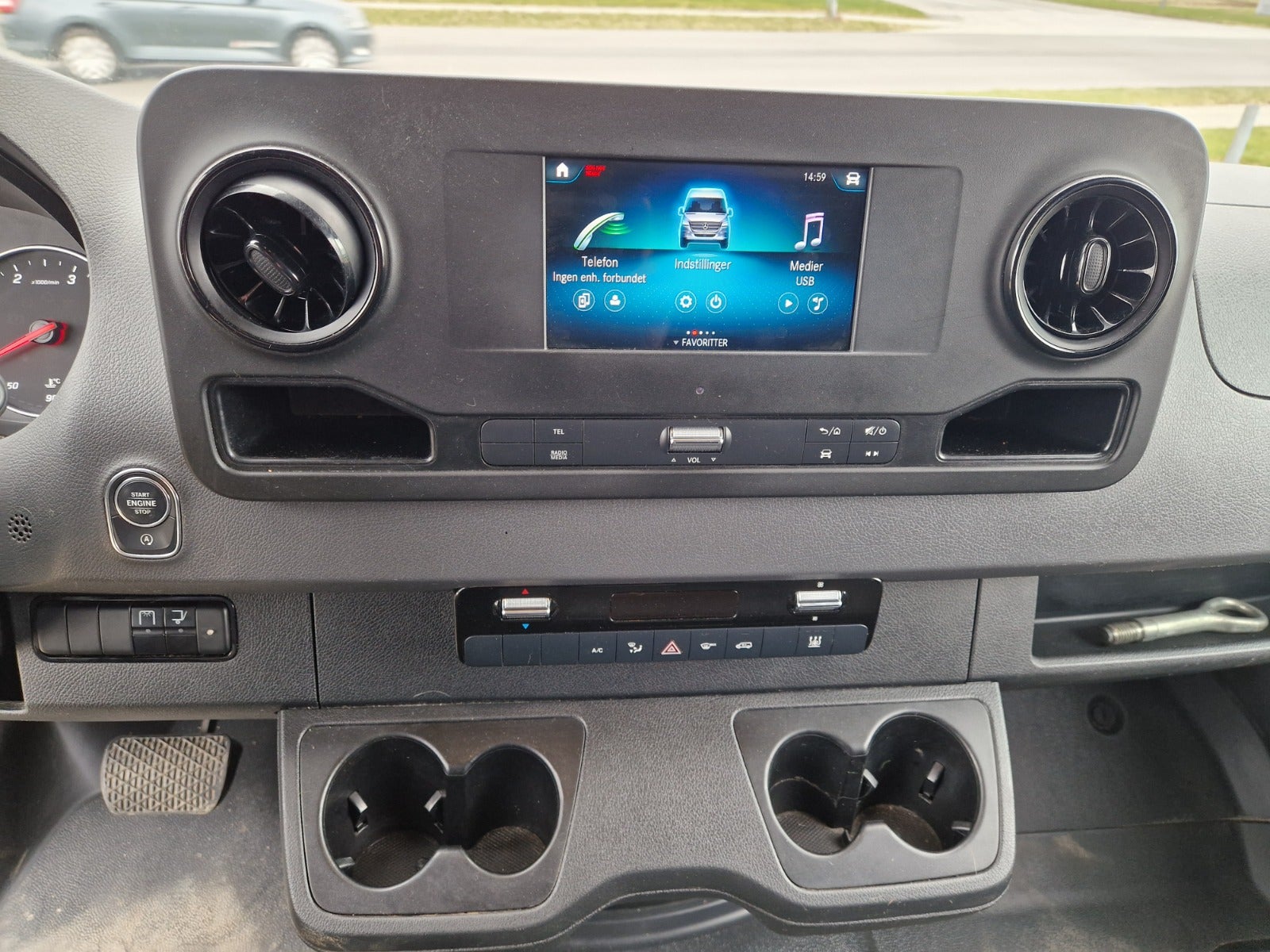 Billede af Mercedes Sprinter 315 2,0 CDi A3 Alukasse m/lift aut. RWD