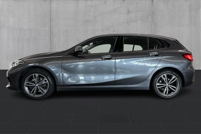 BMW 118i Sport Line - 1