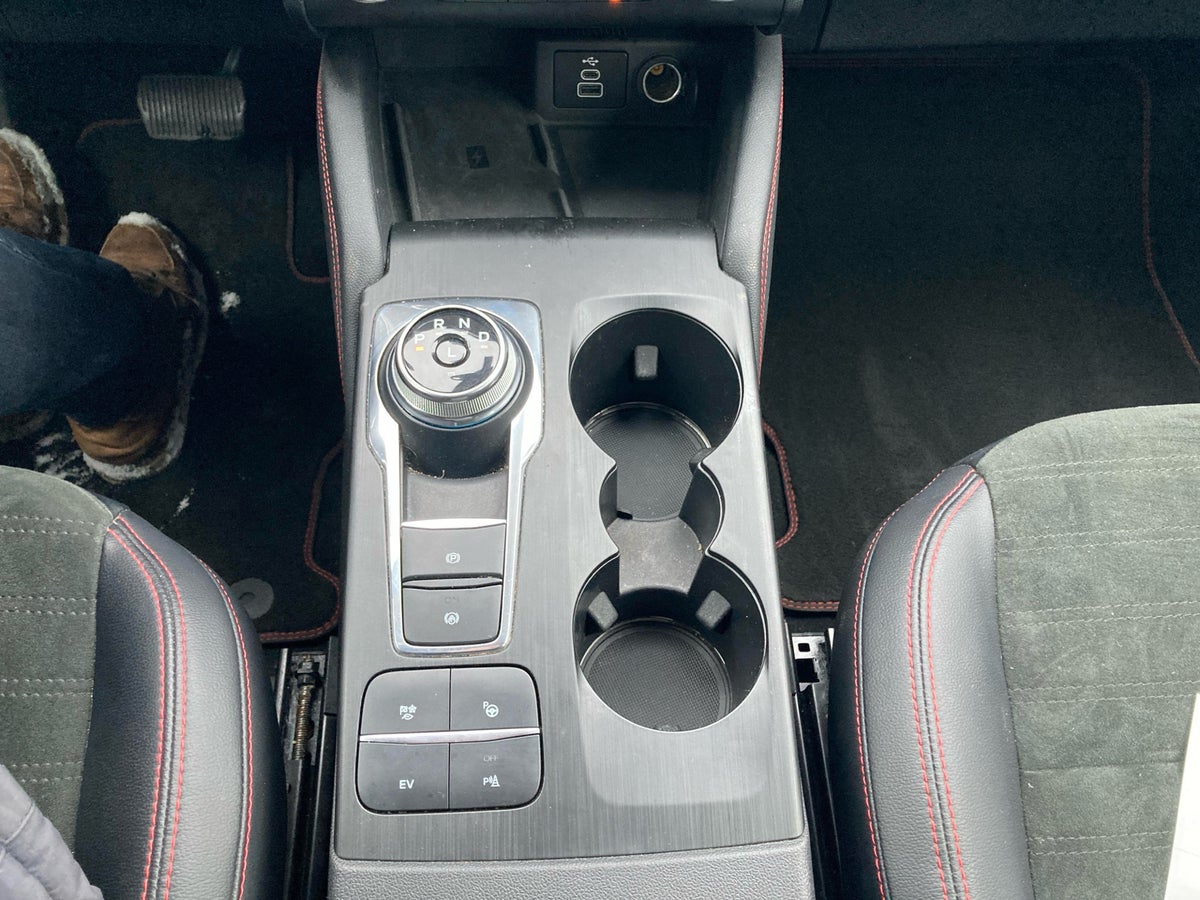 Ford Kuga PHEV ST-Line X CVT billede 17