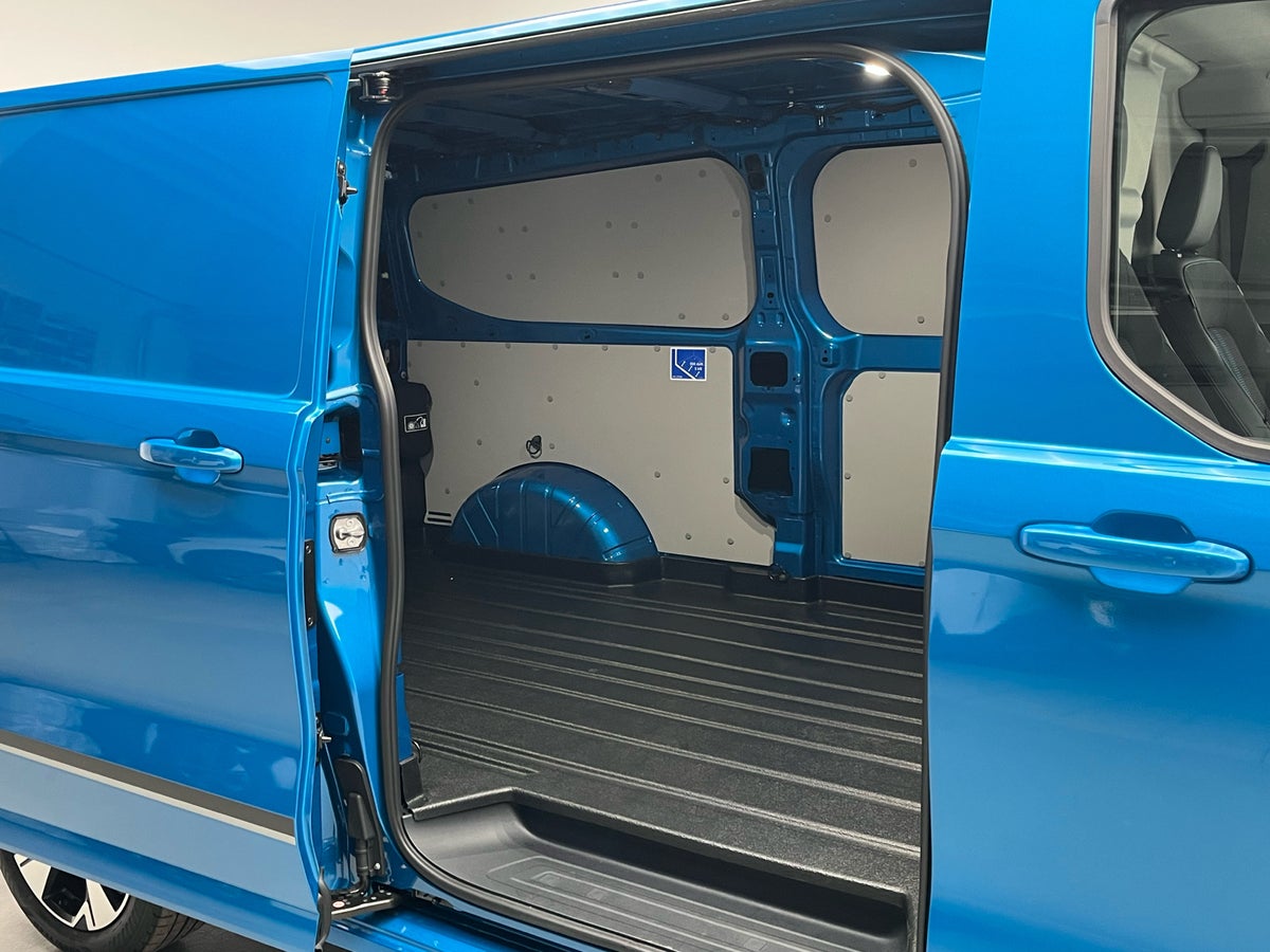 Ford E-Transit Custom 340L Sport billede 15