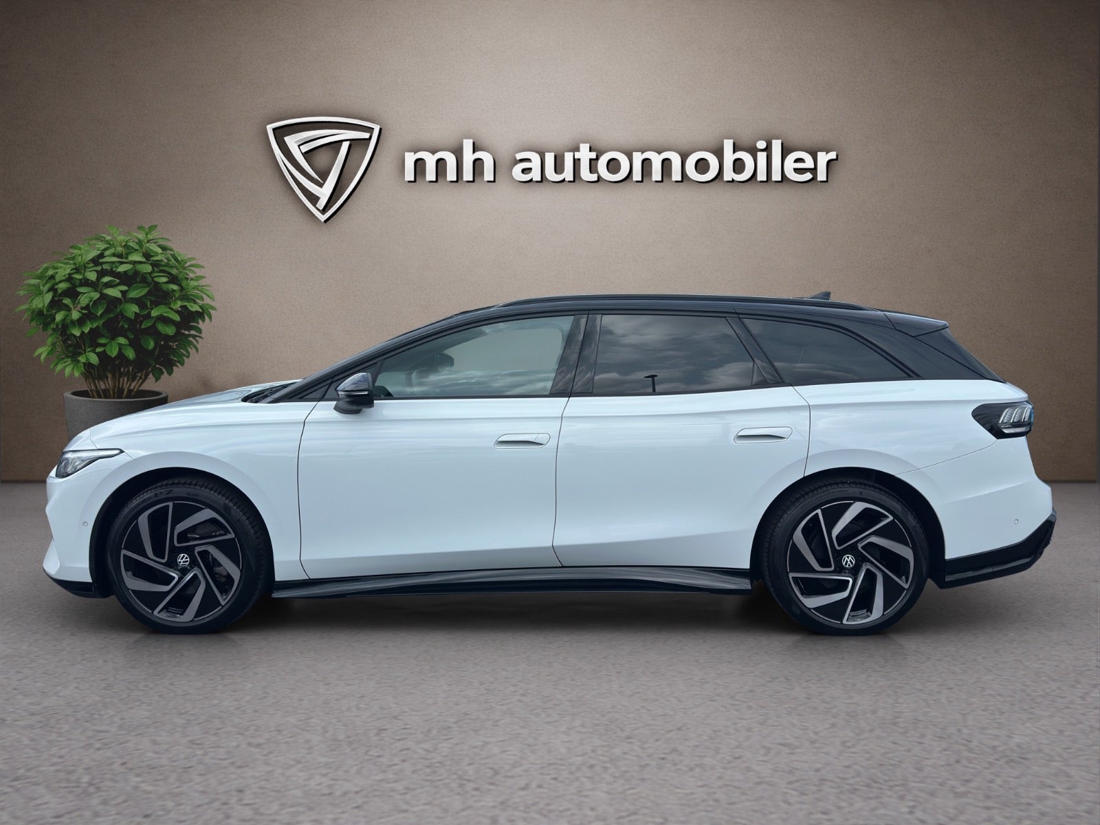 Billede af VW ID.7 77 Black Style Tourer