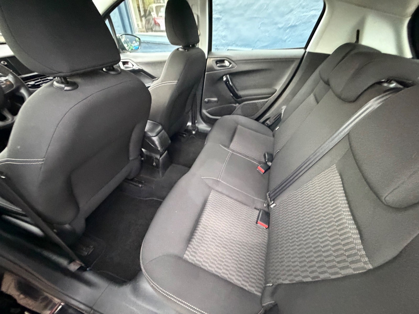 Billede af Peugeot 208 1,6 BlueHDi 75 Active