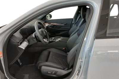 BMW i5 eDrive40 Touring M-Sport - 4