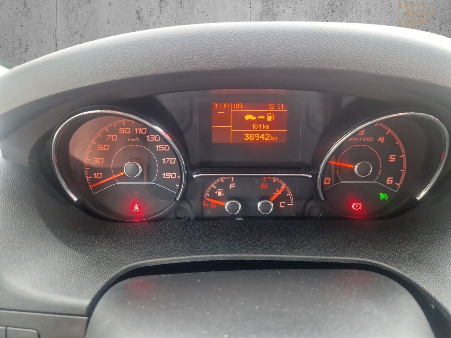 Billede af Peugeot Boxer 333 2,2 BlueHDi 140 L2H2 Premium