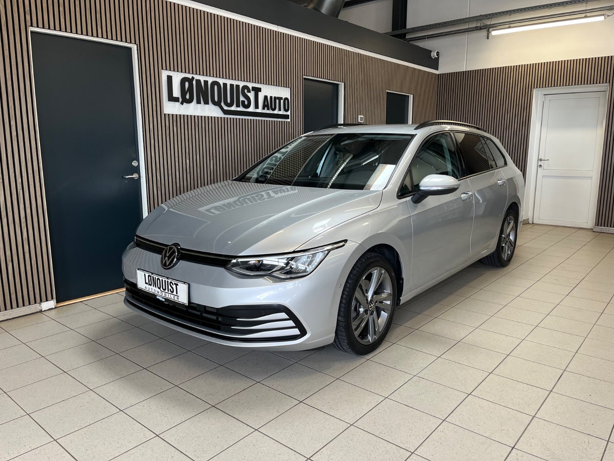 VW Golf VIII eTSi 130 Life Variant DSG