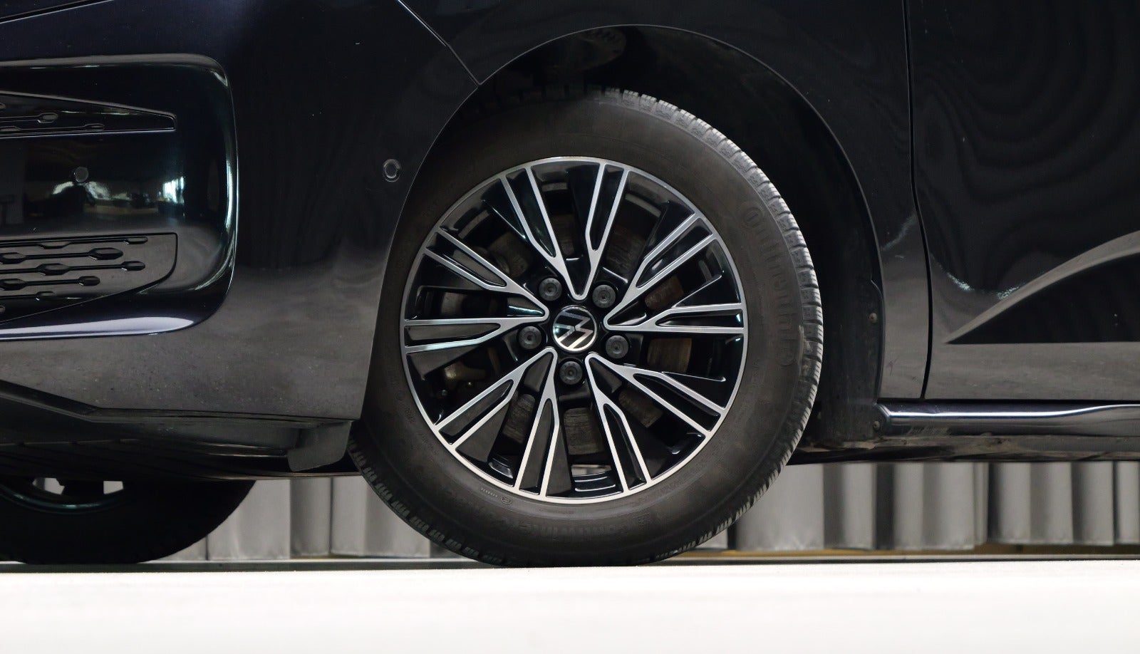 VW Multivan eHybrid Style DSG lang