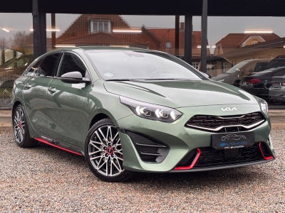 Kia ProCeed 1,6 T-GDi GT DCT 5d