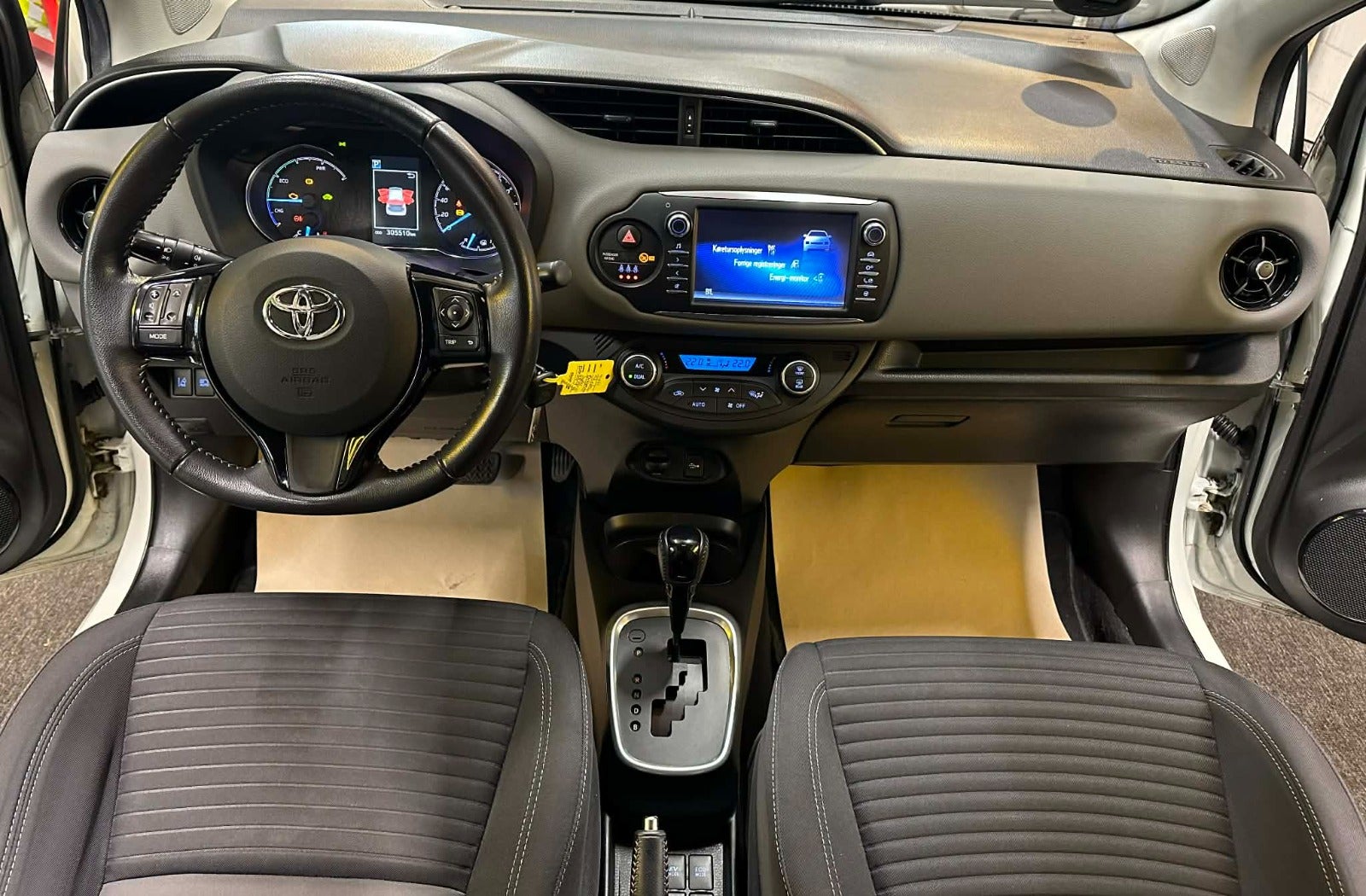 Billede af Toyota Yaris 1,5 Hybrid H2 e-CVT