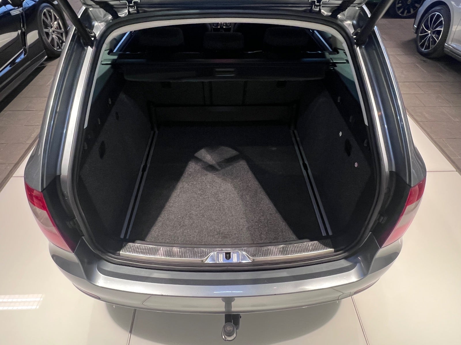 Billede af Skoda Superb 1,6 TDi 105 Elegance Combi GreenLine