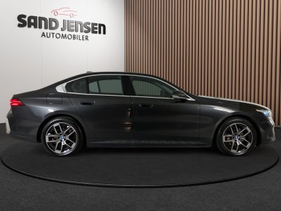 BMW i5 eDrive40 Sport Line