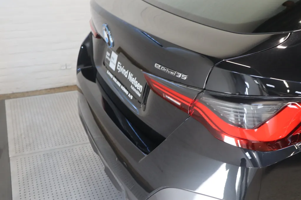 BMW i4 eDrive35 M-Sport