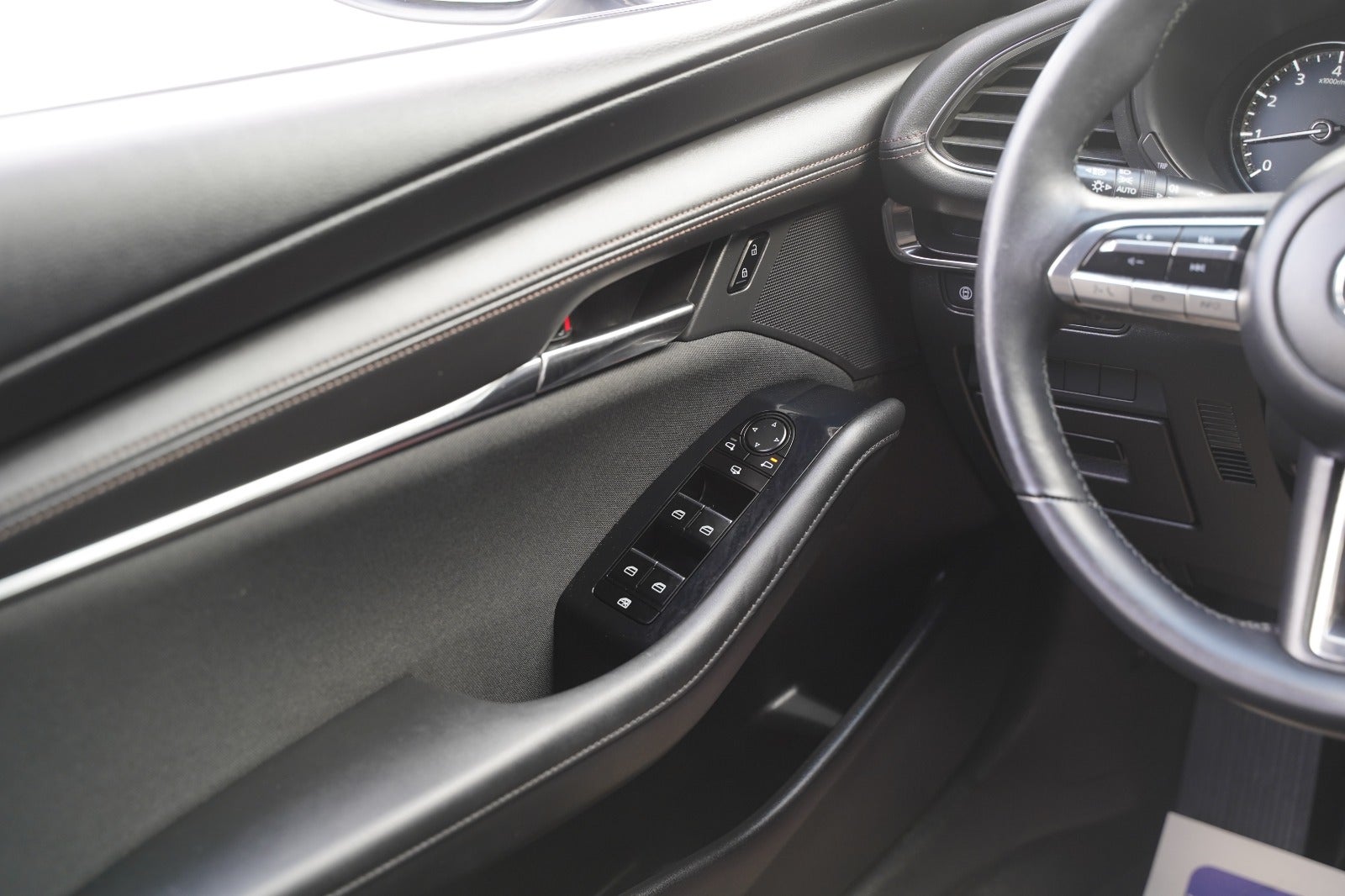 Billede af Mazda 3 2,0 SkyActiv-G 122 Sky aut.
