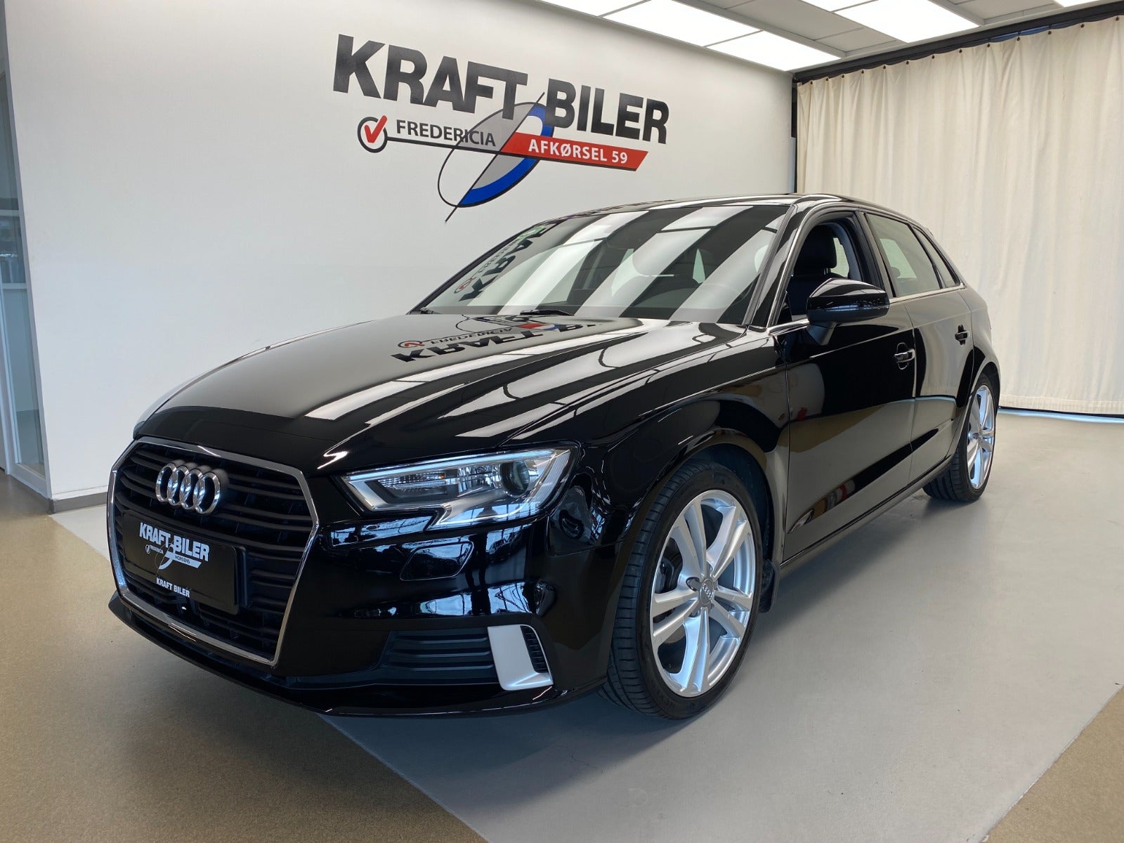 Billede af Audi A3 35 TFSi Sport Sportback S-tr.