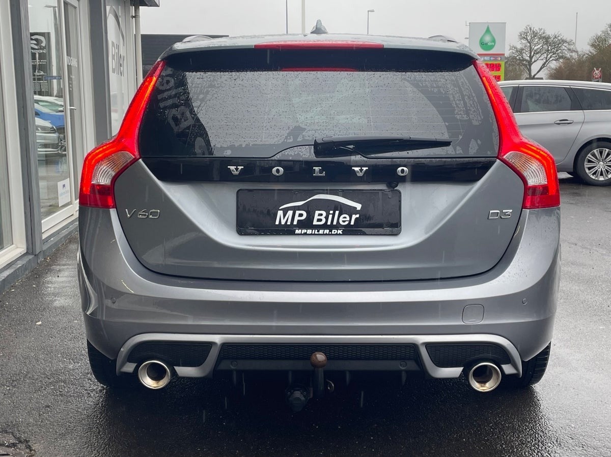 Billede af Volvo V60 2,0 D3 150 Momentum aut. Van