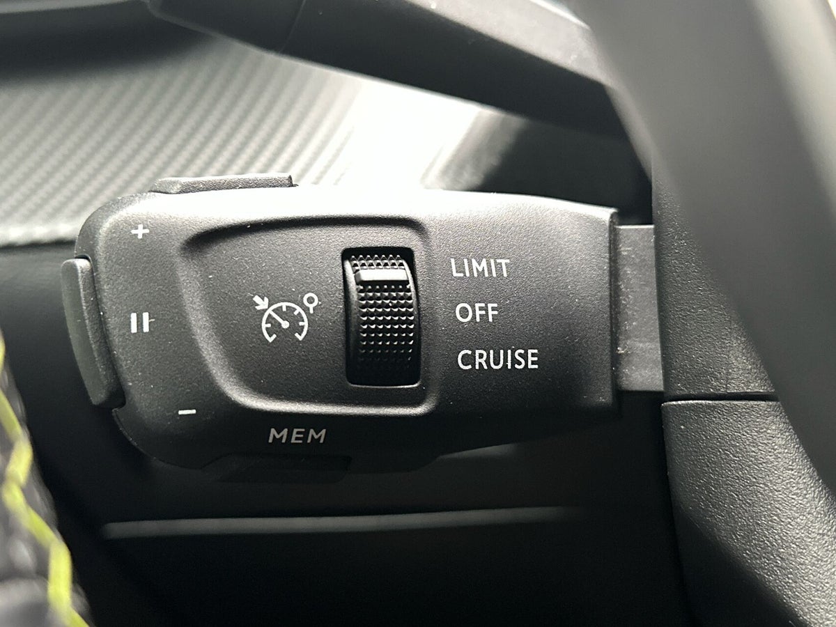 Peugeot e-208 GT Pack billede 17