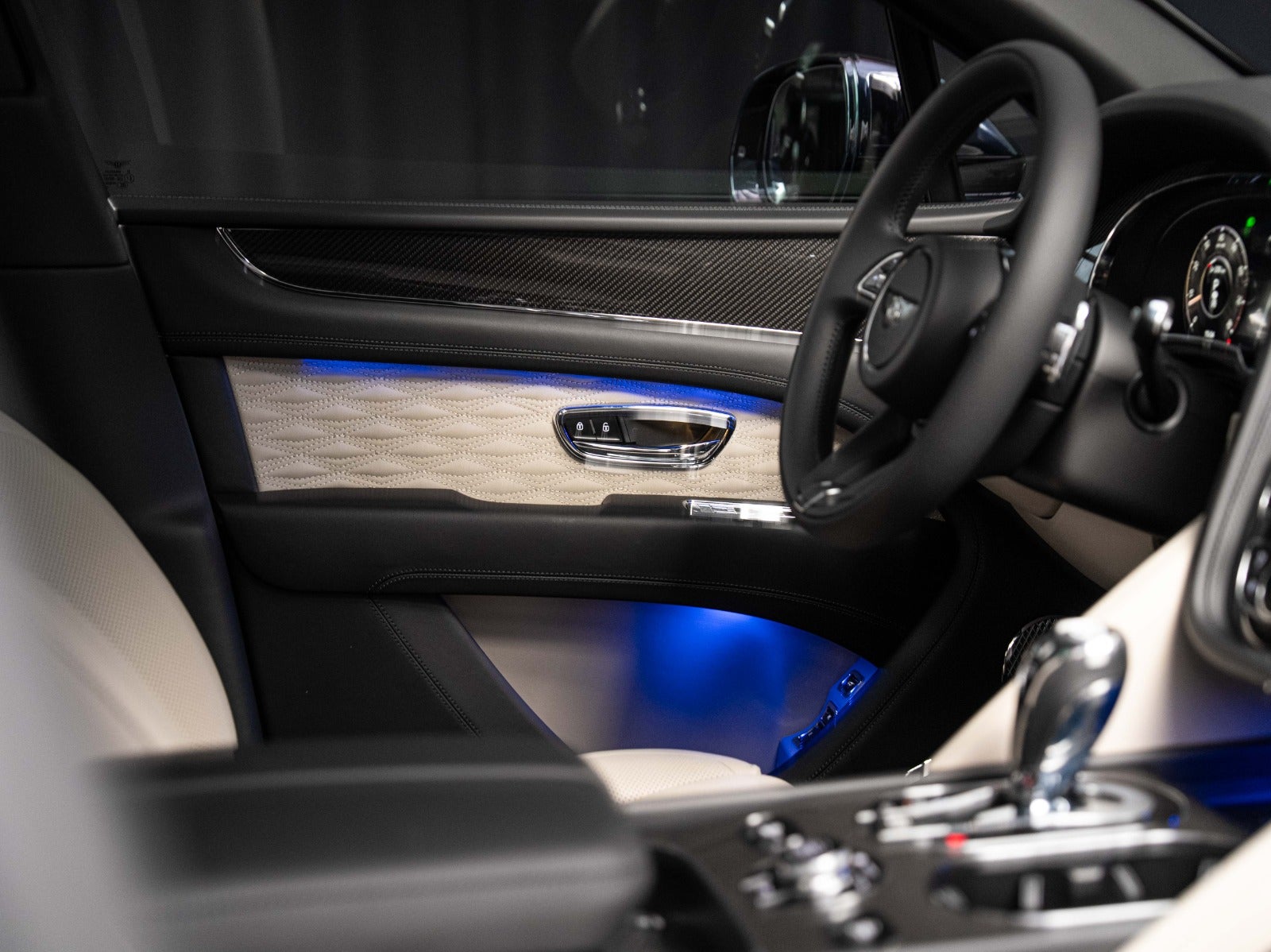 Gallery image 14 of 24