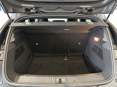 Renault Megane E-Tech Iconic