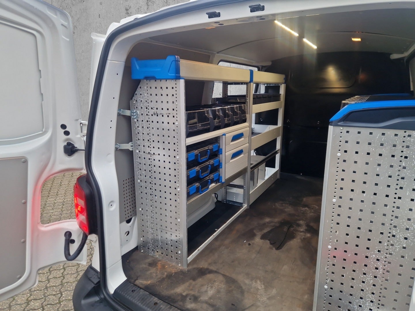 Billede af VW Transporter 2,0 TDi 114 Kassevogn kort BMT