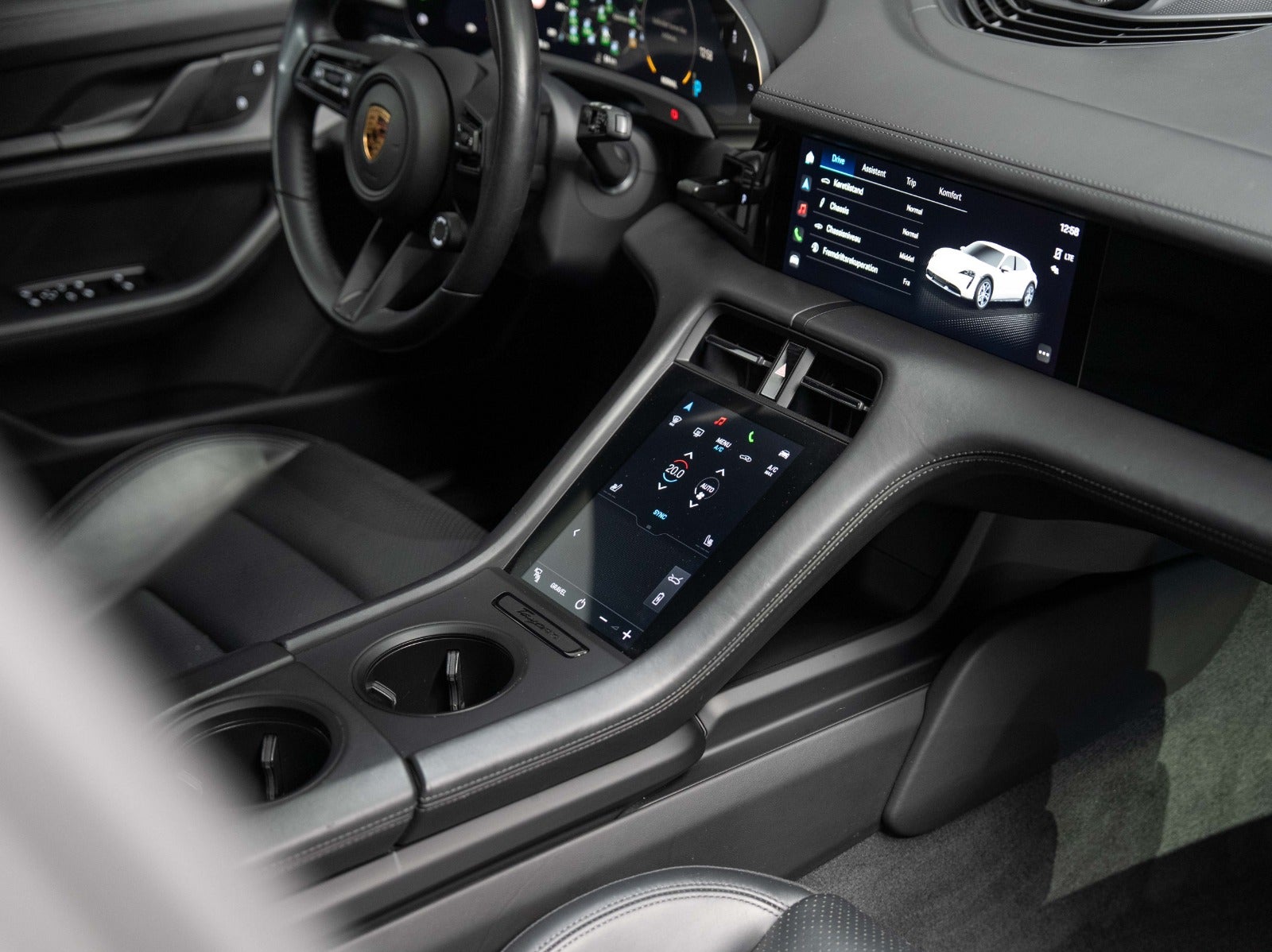 Gallery image 15 of 18