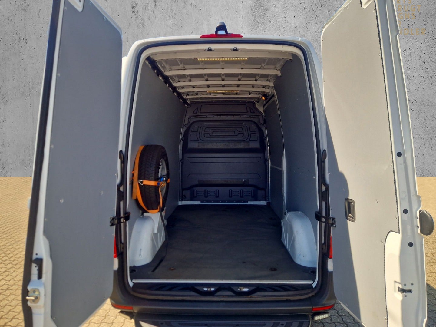 Billede af Mercedes eSprinter 312  A2 Kassevogn 3p