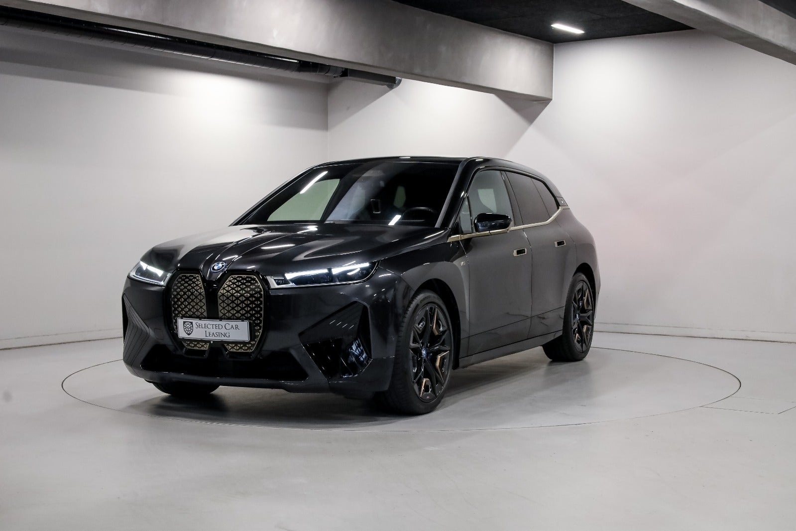 BMW iX M60 xDrive