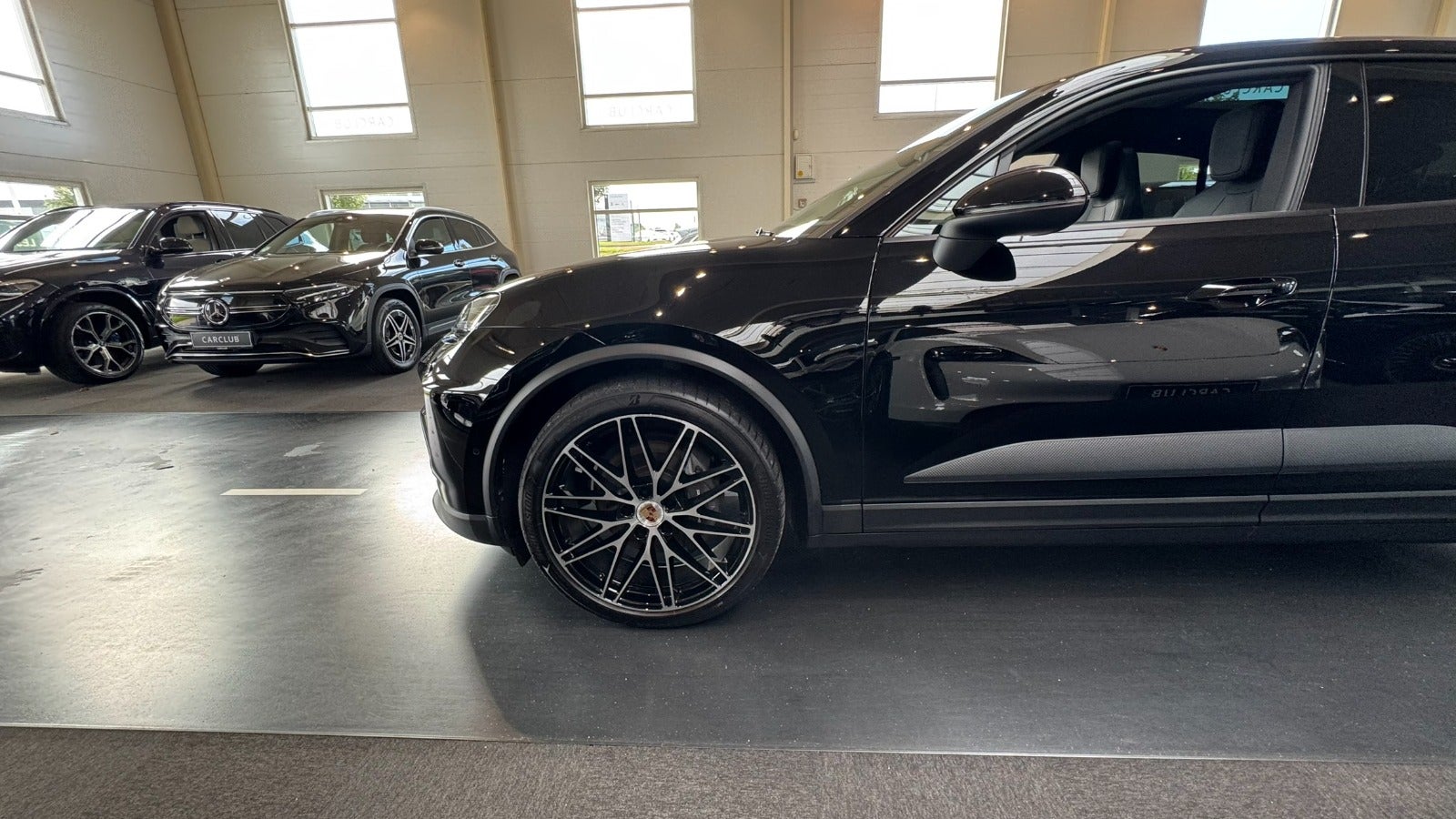 Porsche Macan 4