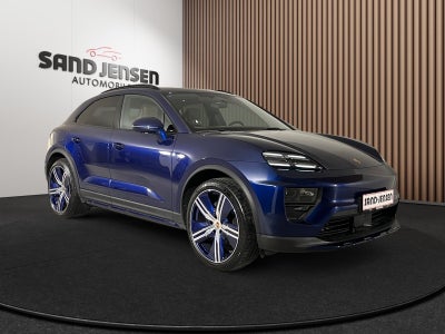 Porsche Macan 4