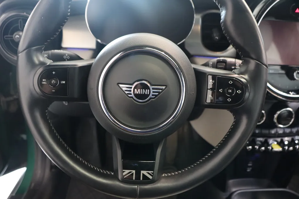 MINI Cooper SE Yours Trim