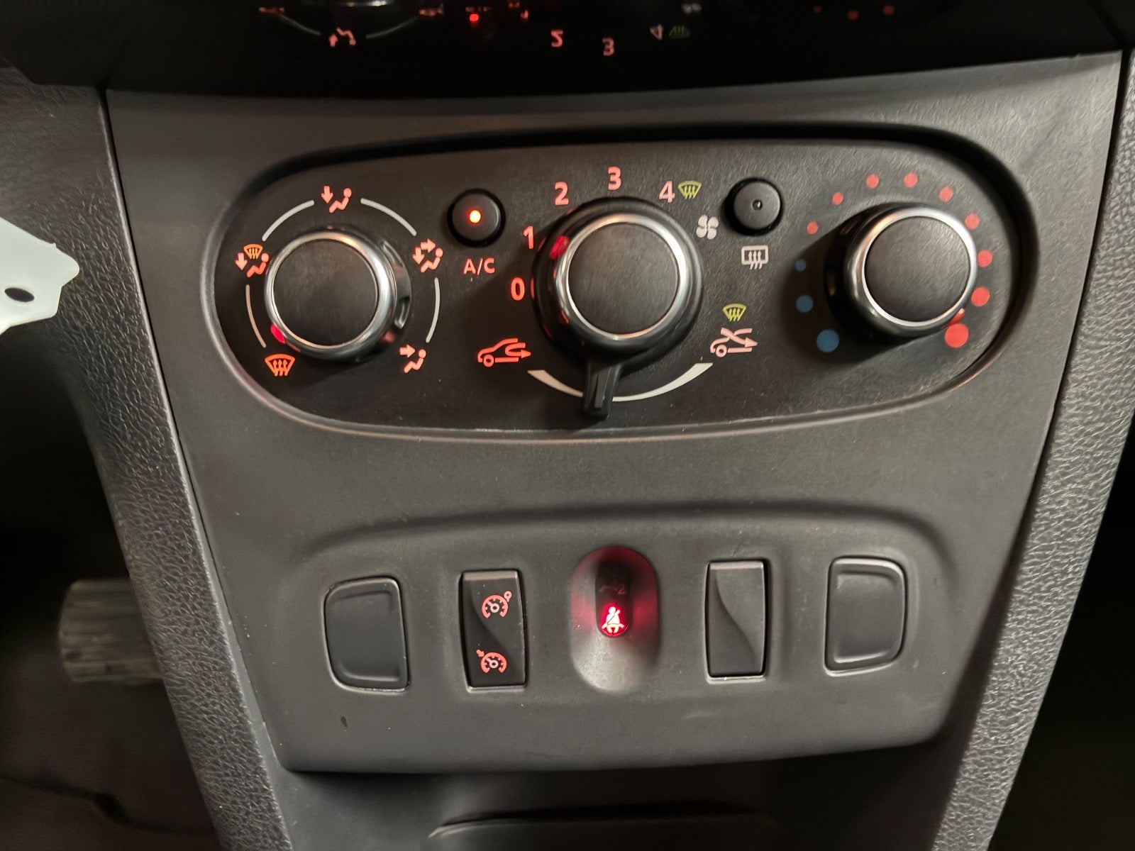 Billede af Dacia Logan 0,9 TCe 90 Ambiance MCV Easy-R