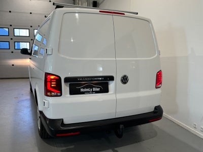 VW Transporter TDi 110 Kassevogn lang