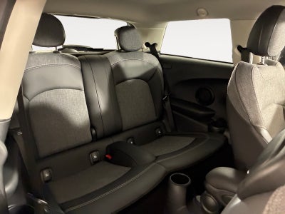 MINI Cooper SE Essential