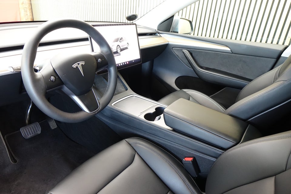 Tesla Model Y, Billede 4