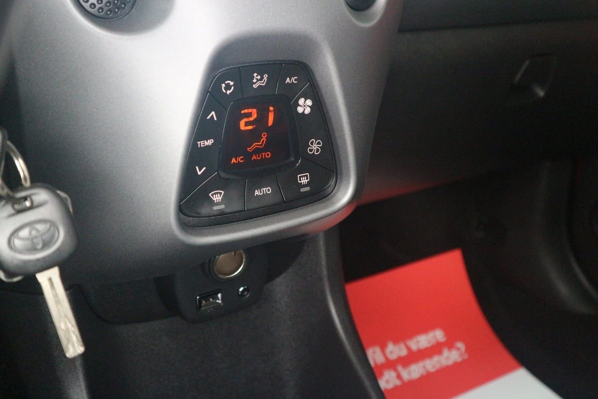 Toyota Aygo VVT-i x