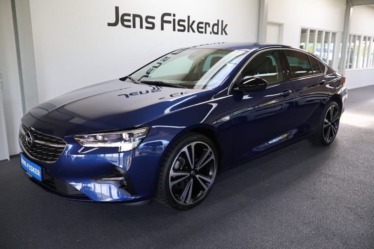 Opel Insignia D 174 Ultimate Grand Sport aut.