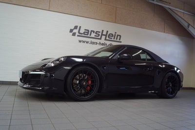 Porsche 911 Carrera 4 GTS Cabriolet PDK