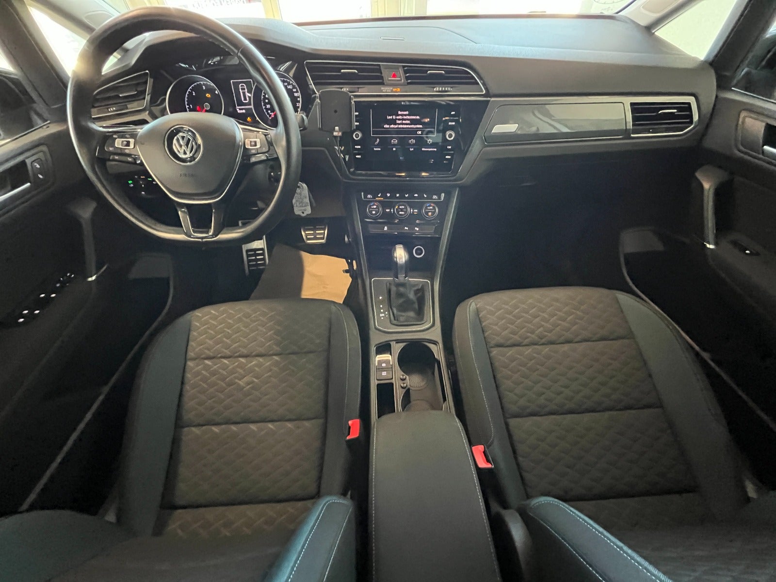 Billede af VW Touran 1,6 TDi 115 IQ.Drive DSG Van