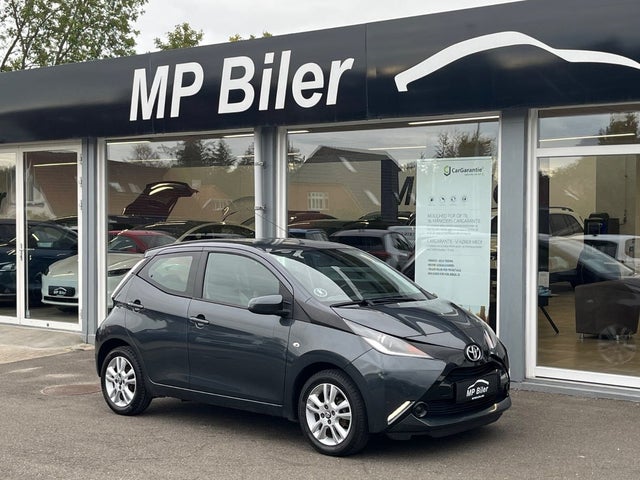 Toyota Aygo 1,0 VVT-i x-black II x-shift