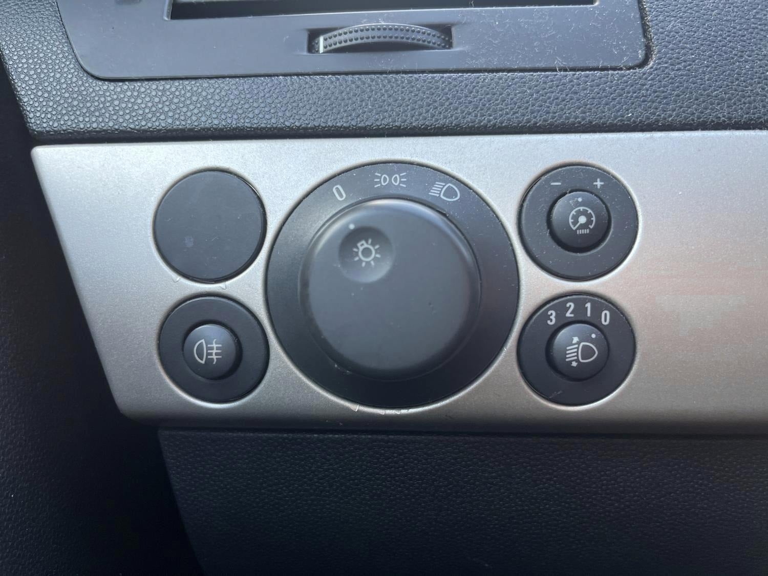 Billede af Opel Astra 1,6 Turbo Enjoy Wagon