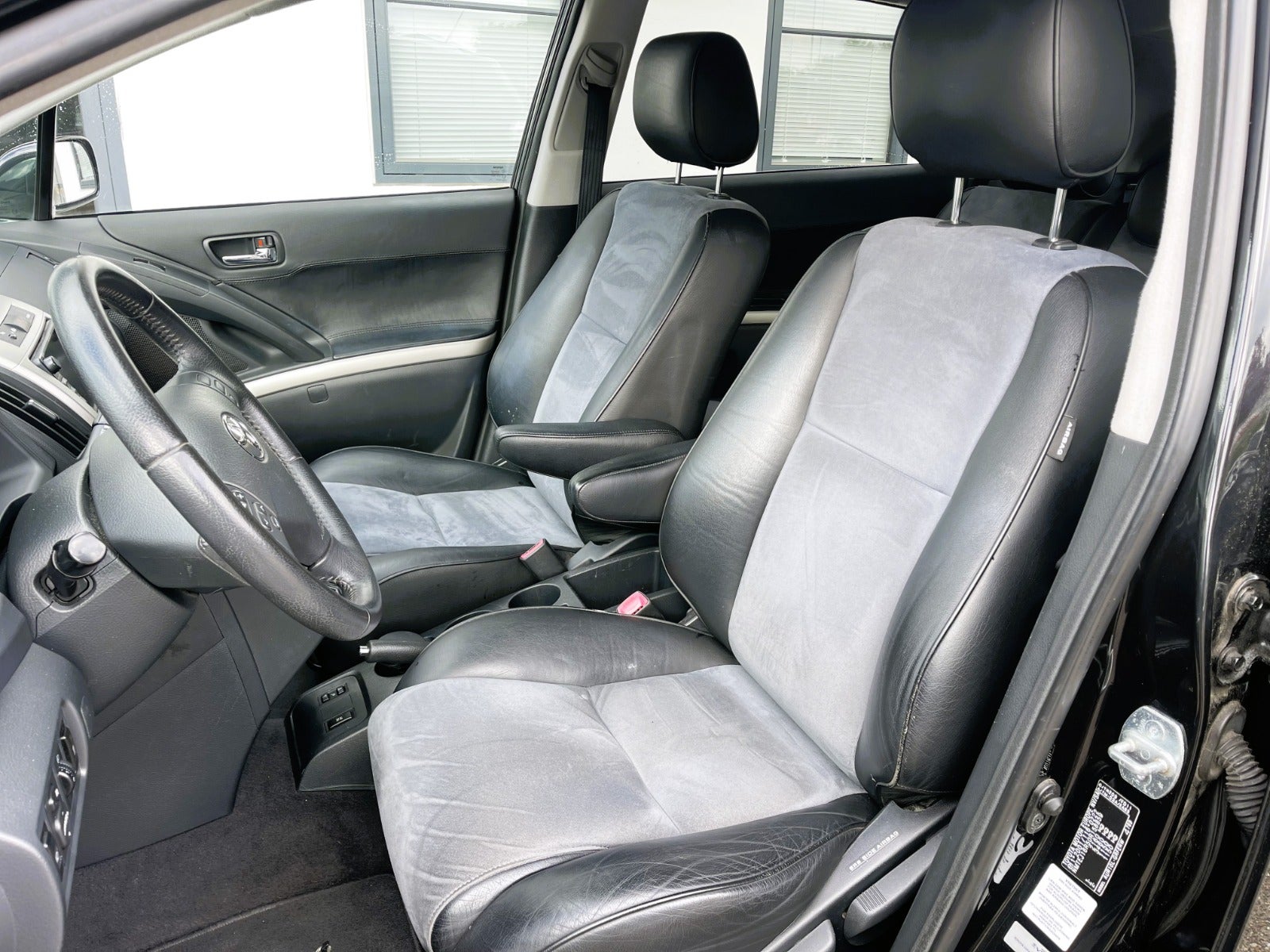 Billede af Toyota Corolla Verso 2,2 D-4D 136 Sol 7prs
