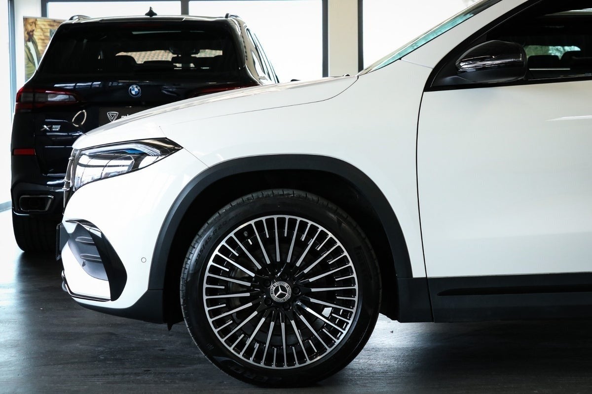 Billede af Mercedes EQA350  AMG Line 4Matic