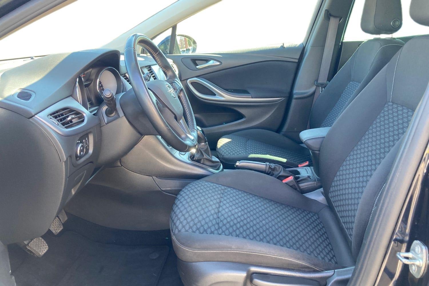 Billede af Opel Astra 1,0 T 105 Excite Sports Tourer