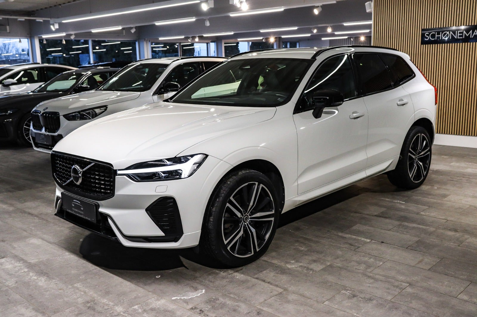 Billede af Volvo XC60 2,0 B4 197 R-Design aut.