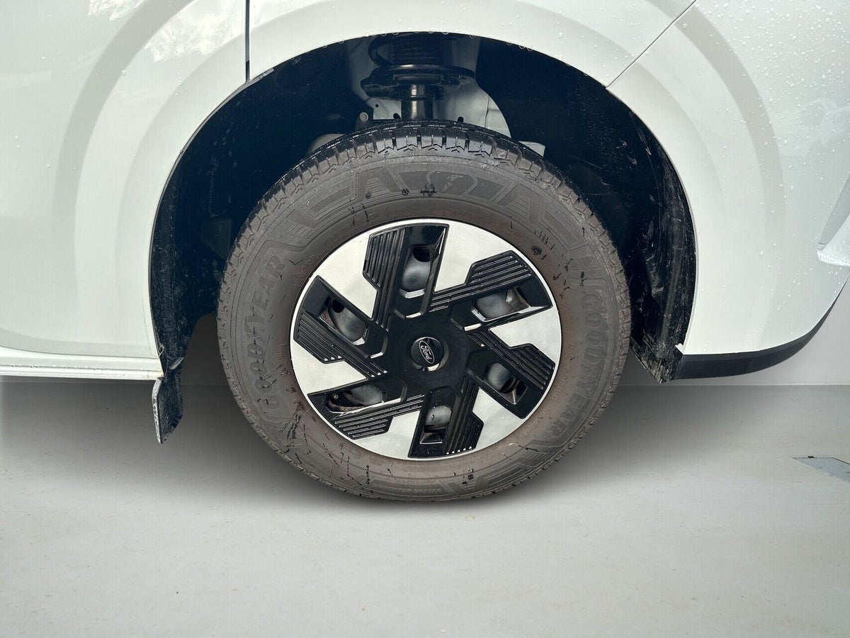 Ford E-Transit Custom 340L Trend billede 8