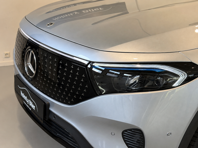 Mercedes EQB250+ Electric Art