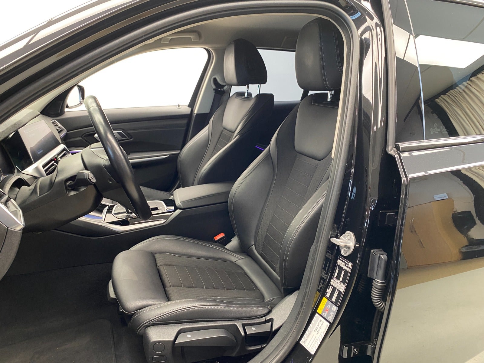 Billede af BMW 330e 2,0 Touring Sport Line aut.