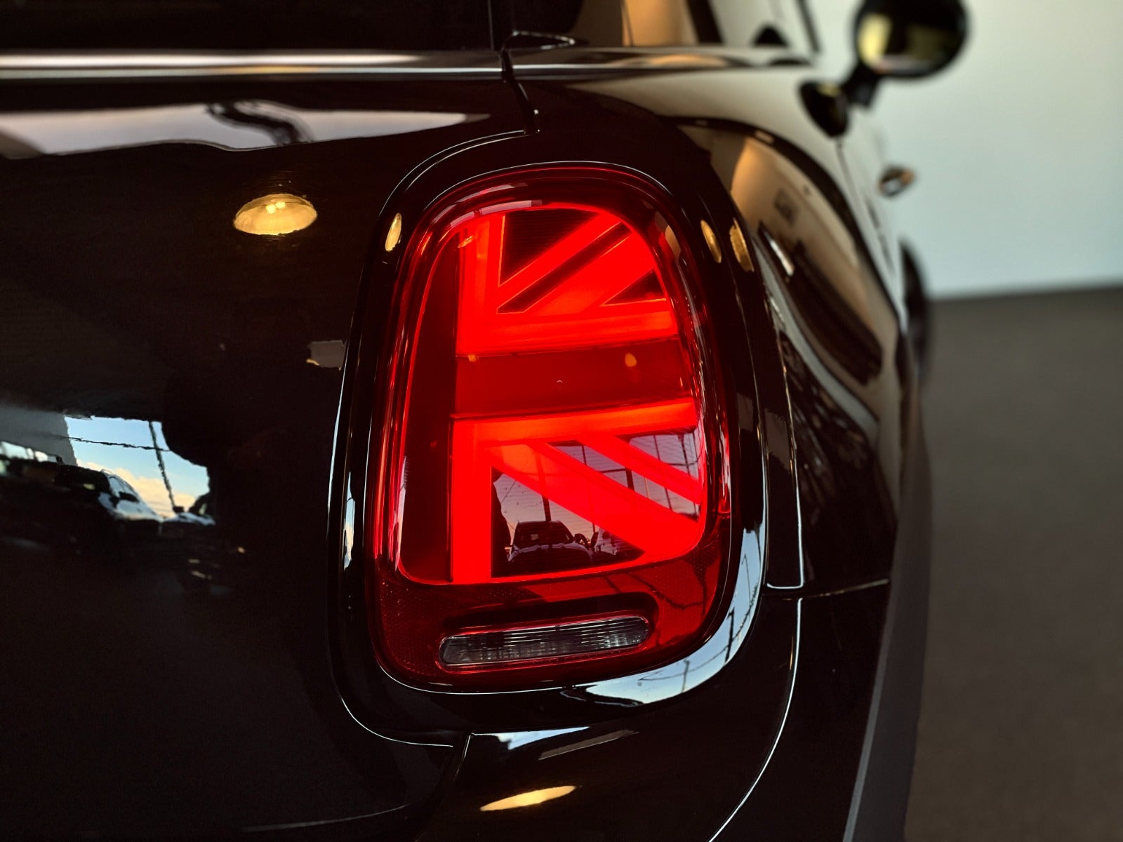 MINI Cooper SE Yours Trim