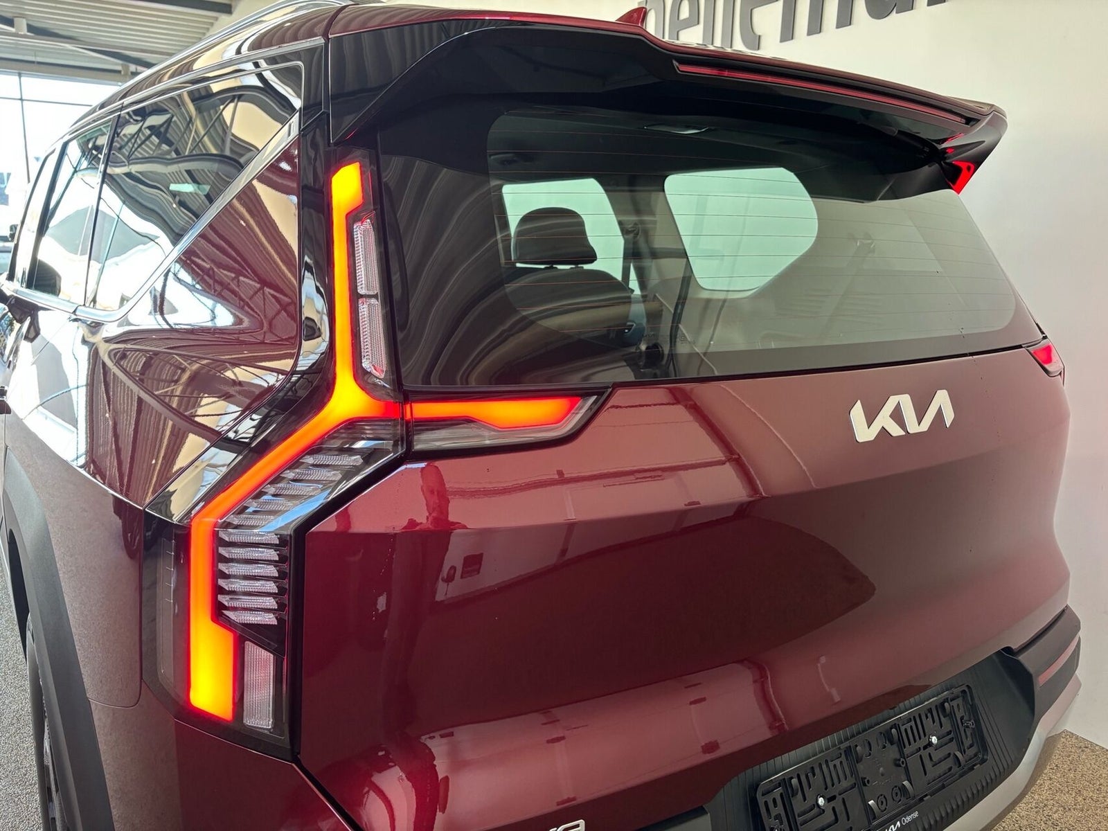 Kia EV9 Standard Range Upgrade RWD 7prs