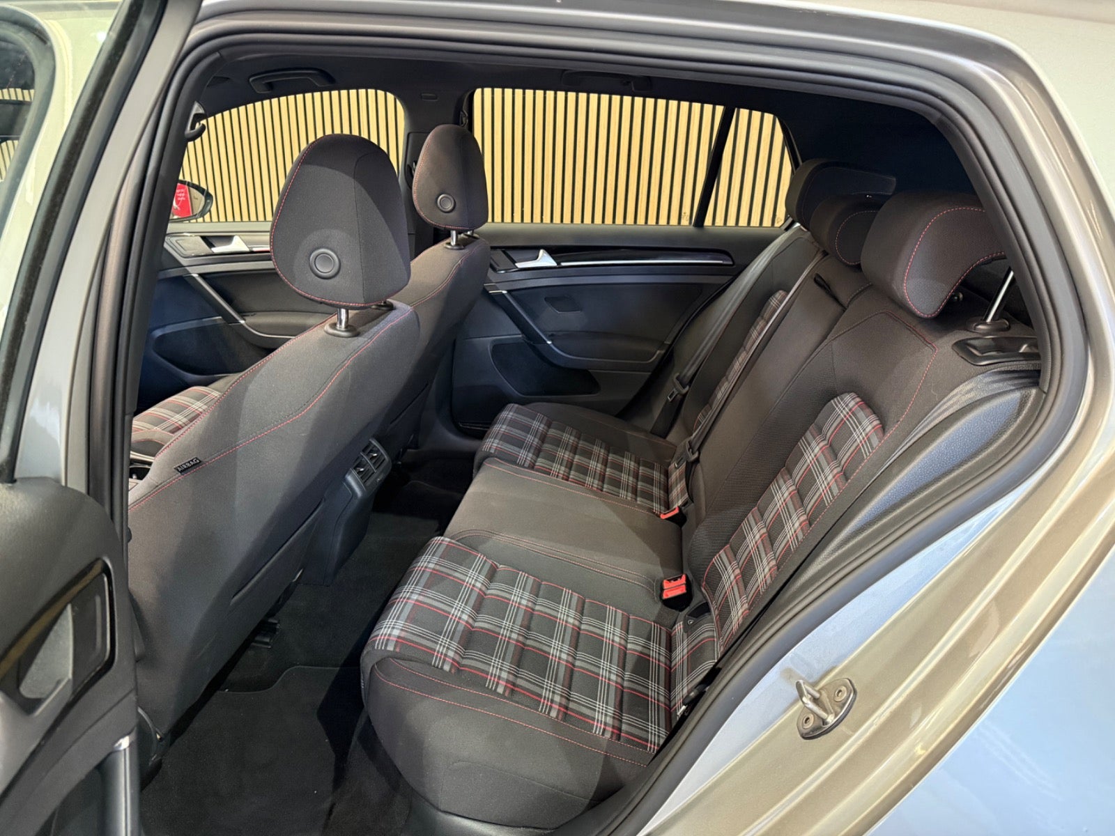 Billede af VW Golf VII 2,0 GTi Performance DSG BMT