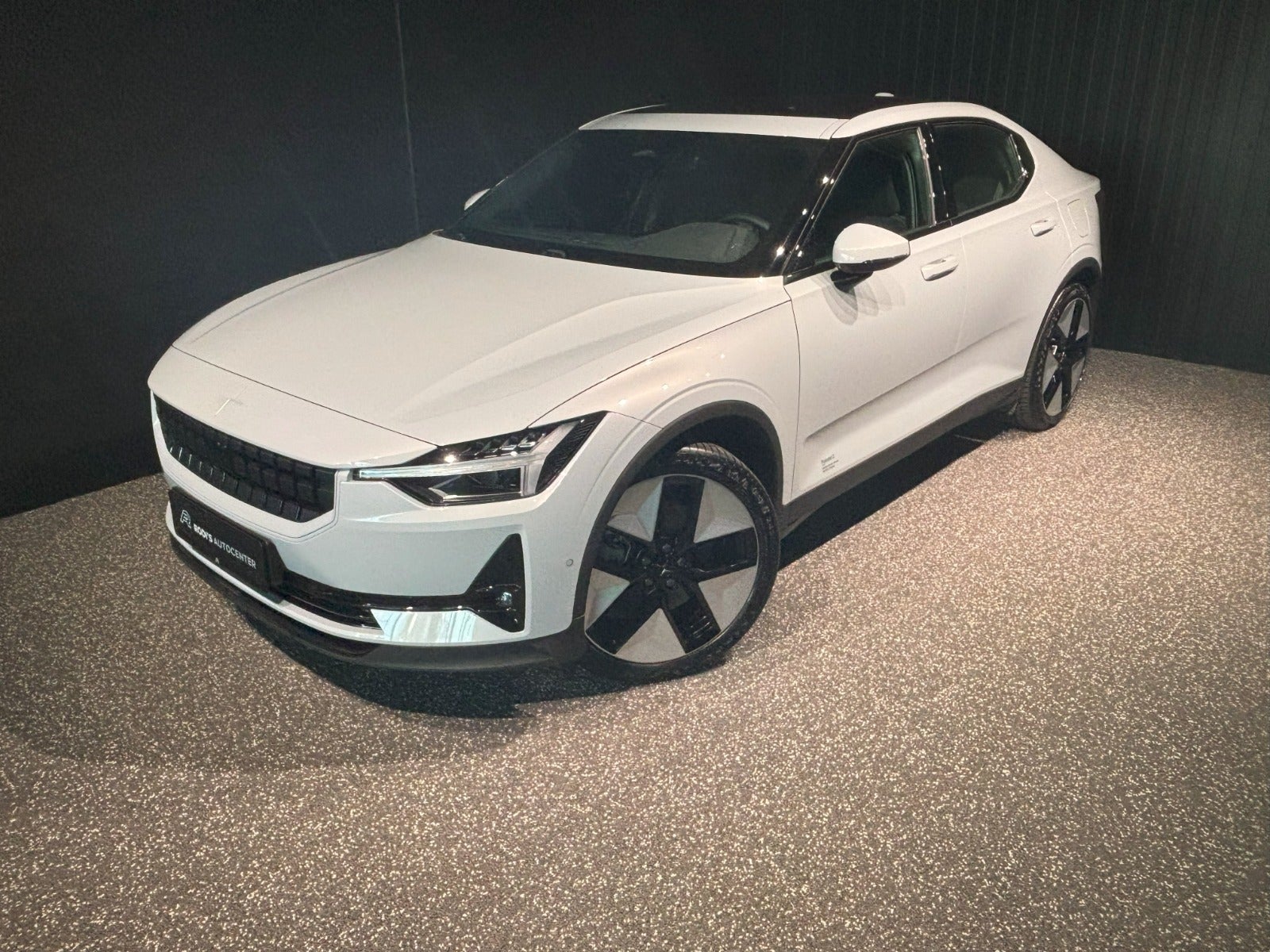 Polestar 2 2023