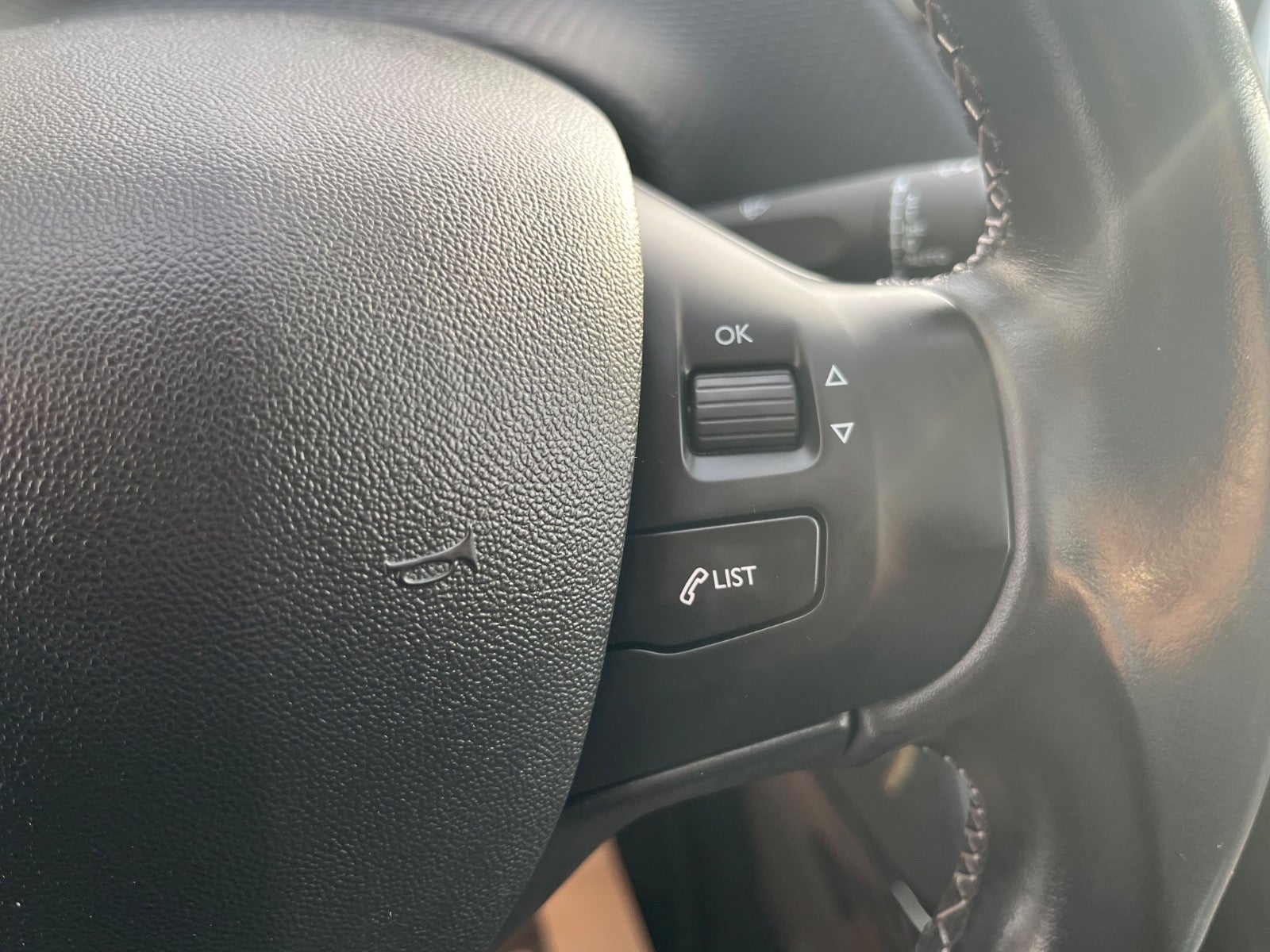 Billede af Peugeot 2008 1,2 e-THP 110 Edition+